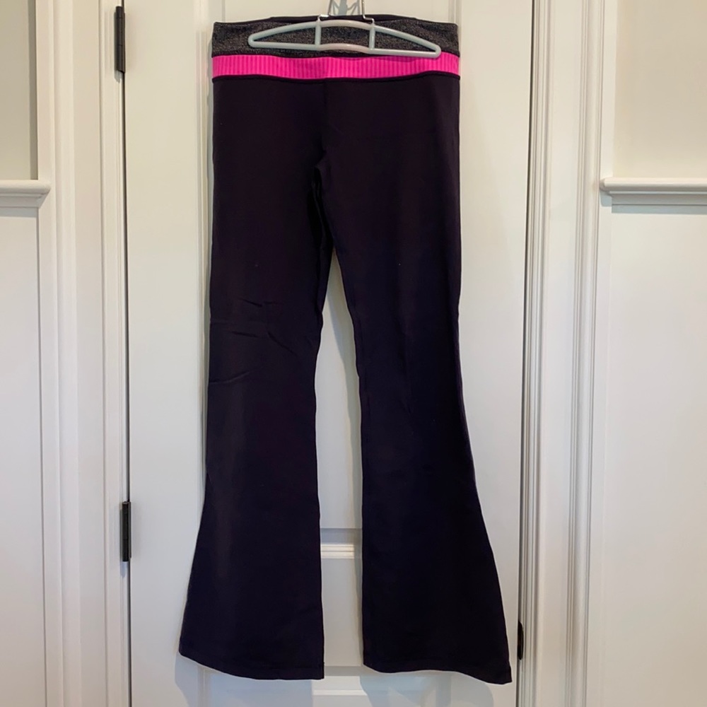 lululemon athletica Black Leggings with Pink Waistband